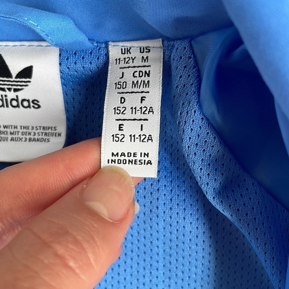 Adidas Youth boys track jacket - Picture 8 of 8